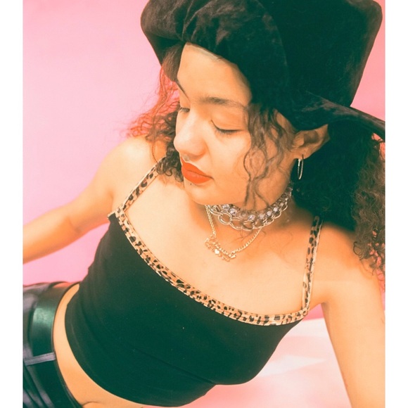 Unif To-Go Leopard Trim Crop Tank - Picture 6 of 12